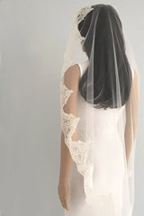 Vintage Tulle With Lace Handmade Appliques Wedding Veils