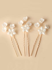 White Ceramic Flower Hairpin