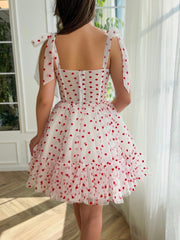 A Line Sweetheart Neck Tulle Homecoming Dress