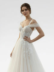 A-Line Off-The-Shoulder Tulle Wedding Dresses With Appliques Lace