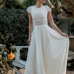 A-Line Exquisite Lace Appliqued Cap Sleeves Wedding Dress