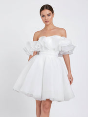 A-Line Off-The-Shoulder Sleeveless Short Mini Organza Wedding Dresses