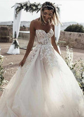 A-line Tulle Skirt Floral Lace Sweetheart Wedding Dresses Backless