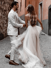 A-Line Sweetheart Tulle Long Wedding Dresses