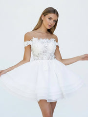 A-Line Lace Organza Appliqued Off-the Shoulder Prom Dress