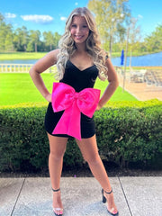 Black - Spaghetti Straps Velvet Short Homecoming Dress With Bow