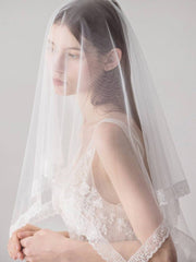 Lace Hemline Ivory Tulle Wedding Veils