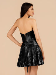 Black - A Line Sweetheart Cutout Metallic Short Homecoming Dresses