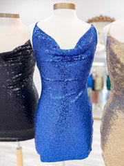 Black - Spaghetti Straps Sequins Sheath Short Homecoming Dress