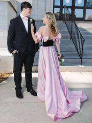 Off the Shoulder Pink Mermaid Long Velvet Prom Dress with Bows