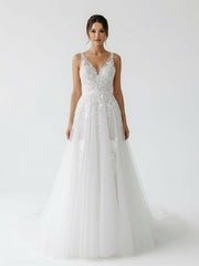 A-Line V Back Long White Wedding Dress with Lace Appliqued