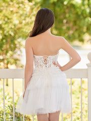A-Line Sweetheart Lace Short Homecoming Dress