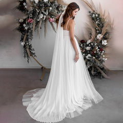 A-Line Tulle Spaghetti Straps Wedding Dresses With Lace Appliques