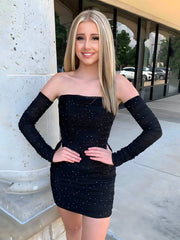 Black - Bodycon Strapless Satin Homecoming Dresses With Beading