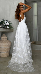Beach V-Neck Sparkly Lace Wedding Dresses With Split Front