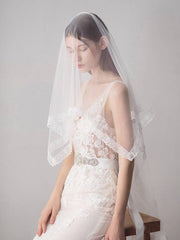 Lace Hemline Ivory Tulle Wedding Veils