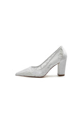 Pointed Toe Slip-on Lace Wedding Shoes