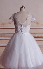 A-Line Tea-Length Tulle Lace Appliques Short Sleeves Wedding Dresses