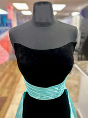 Aqua - Strapless Velvet Homecoming Dress with Train